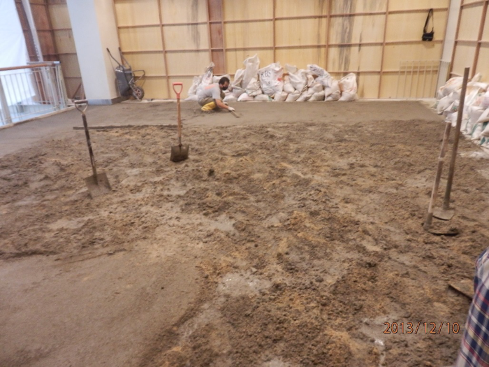 Screeding